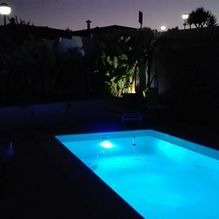 Petit Paradis Villa มานิลบา ภายนอก รูปภาพ
