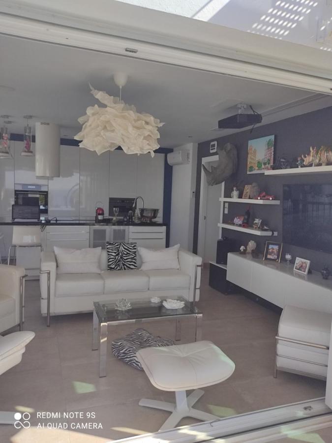 Petit Paradis Villa มานิลบา ภายนอก รูปภาพ